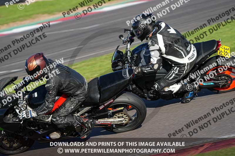 donington no limits trackday;donington park photographs;donington trackday photographs;no limits trackdays;peter wileman photography;trackday digital images;trackday photos